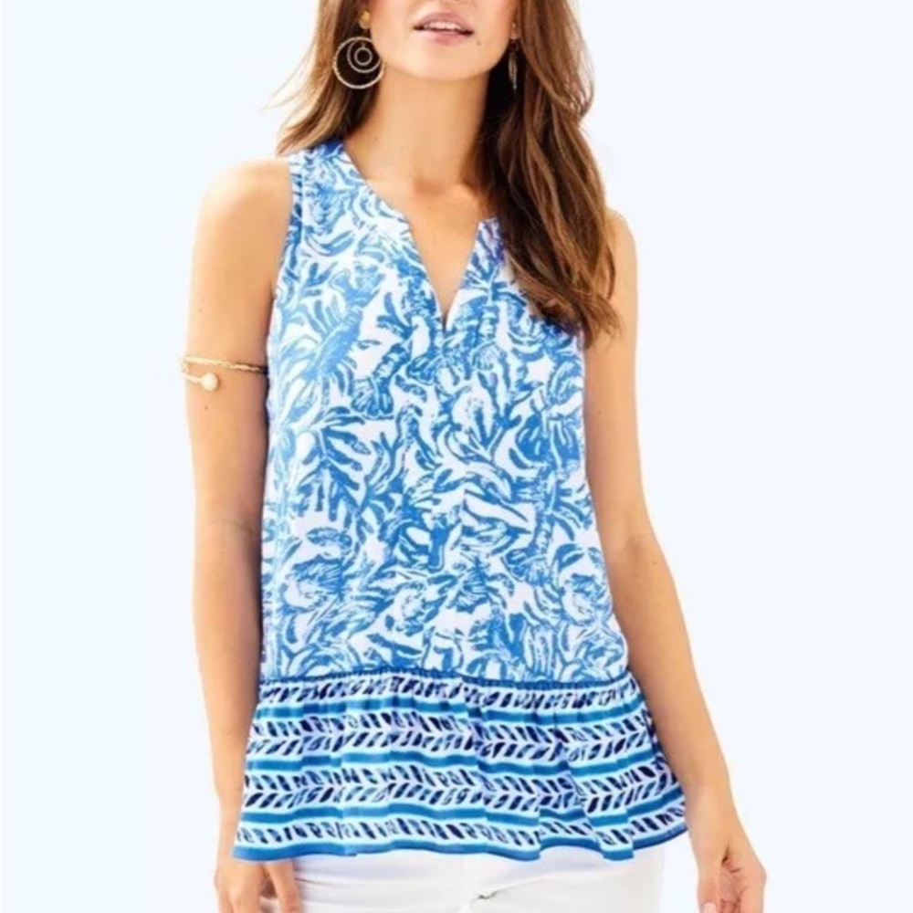 Lilly Pulitzer Blue Gramercy Top – Lobstah Roll Print - M